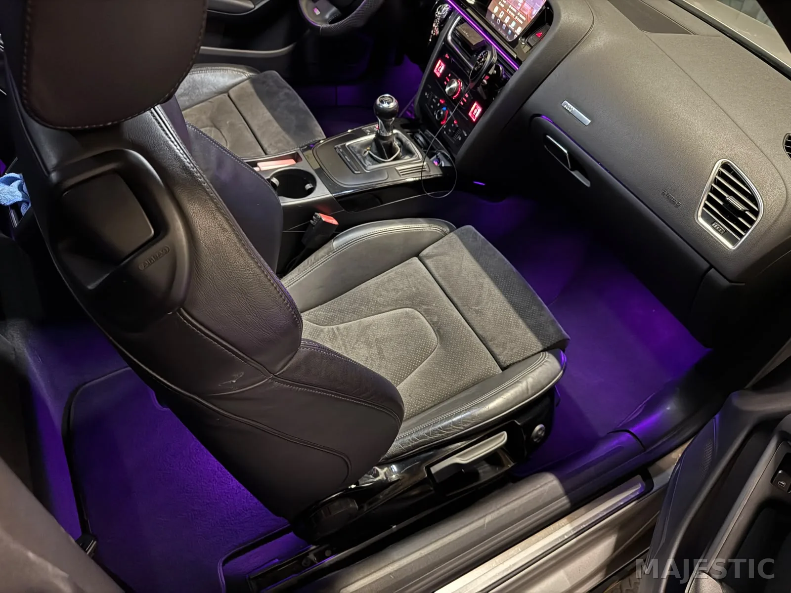 Audi A5 Sportback mit kreativer Ambientebeleuchtung: nachher: innenraum
